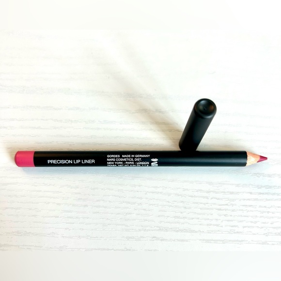 *NWOT* NARS Precision Lip Liner - Picture 5 of 5